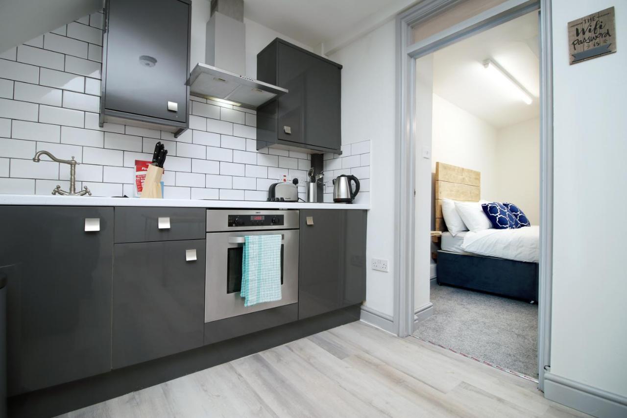 Ferienwohnung Sleeps 6, Smart Tv'S, Parking Swansea & Morriston Hospital Exterior foto