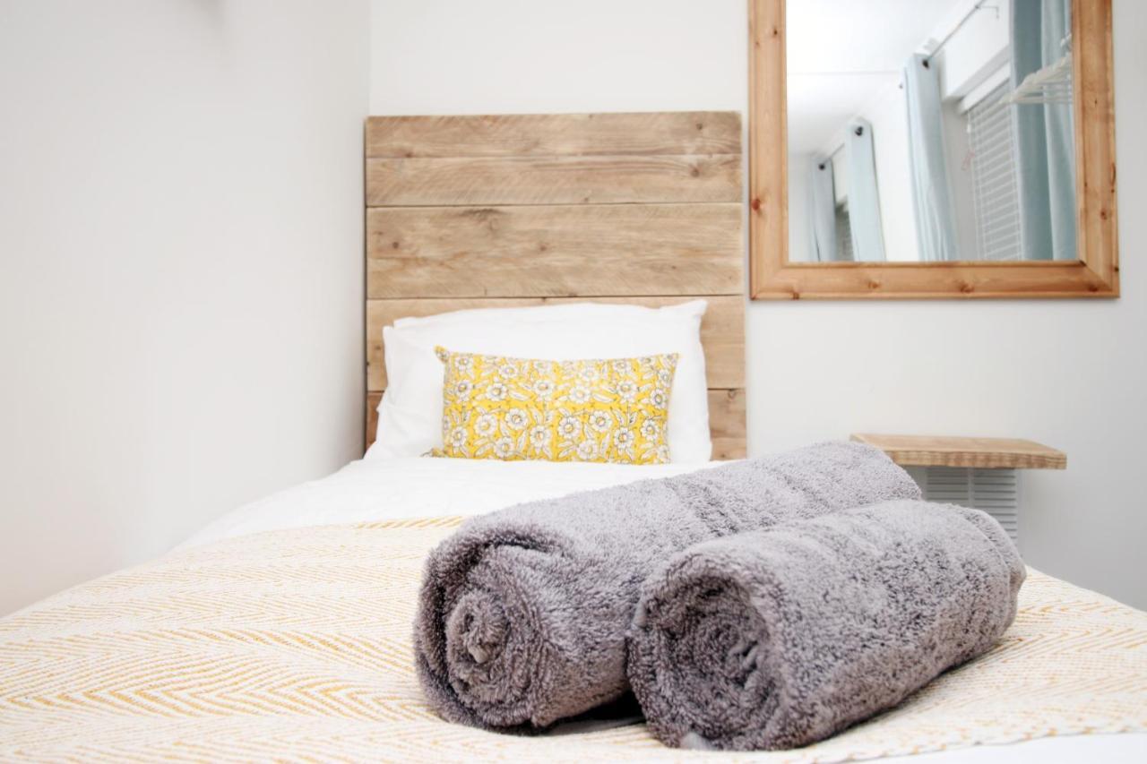 Ferienwohnung Sleeps 6, Smart Tv'S, Parking Swansea & Morriston Hospital Exterior foto